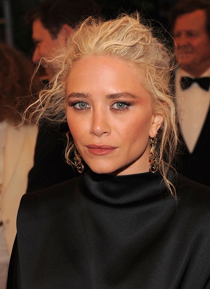 Mary-kate Olsen hairstyles blonde hair